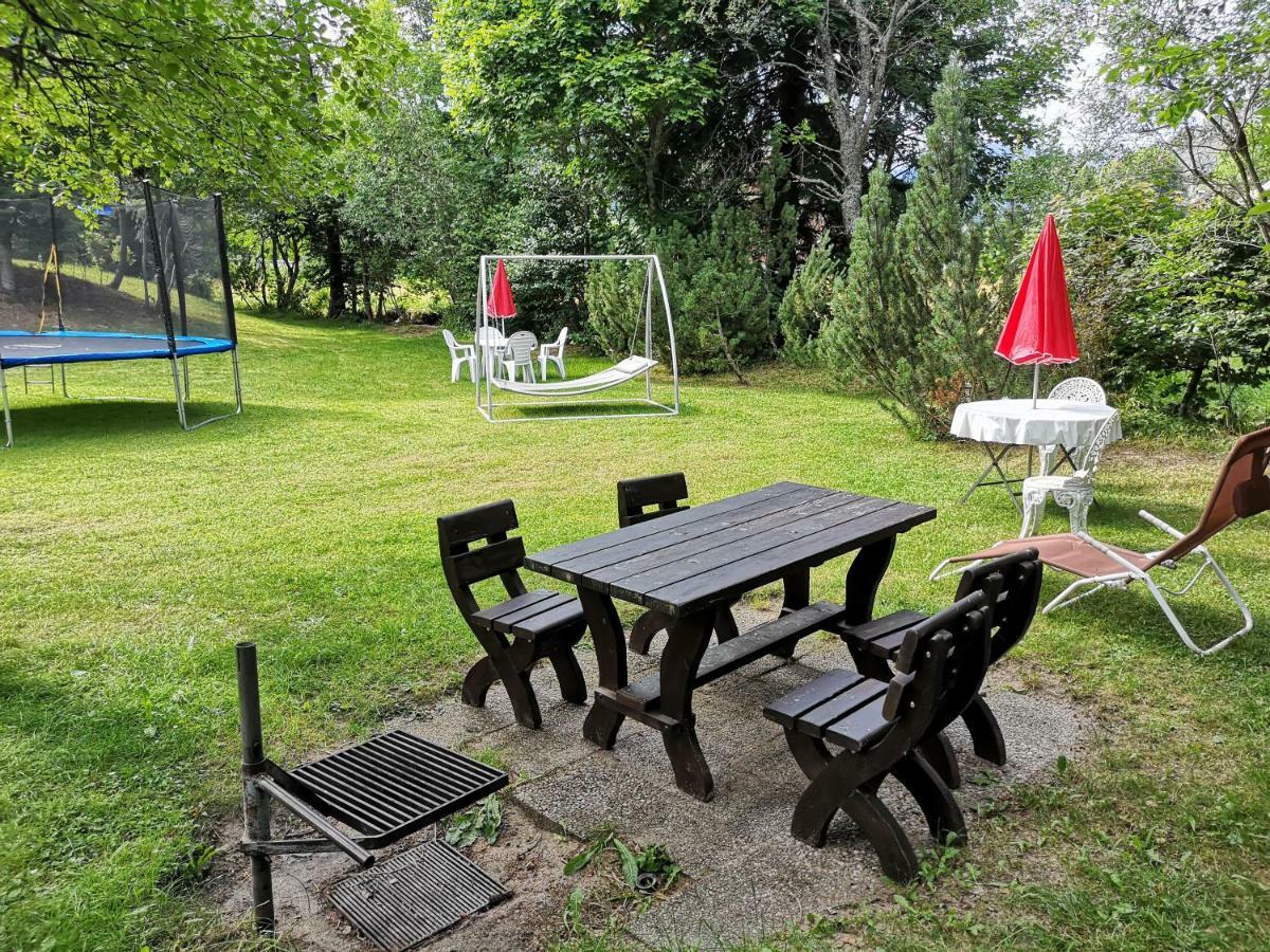 C3 Albmatte-Fewo Sauna, Hallenbad Aussenbecken Massagen Nebenan St. Blasien Eksteriør billede